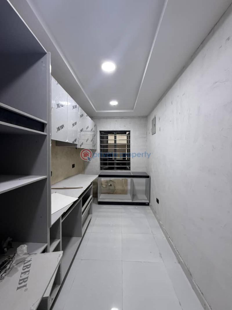 2 bedroom Flat & Apartment For Rent Ikate Elegushi Lekki Lagos - 4