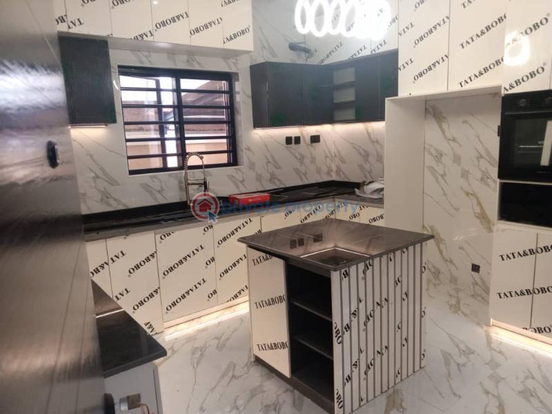 4 bedroom Detached Duplex For Sale Off College Road, Ogba Ogba Lagos - 12