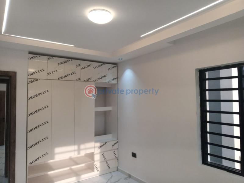 4 bedroom Detached Duplex For Sale Off College Road, Ogba Ogba Lagos - 17
