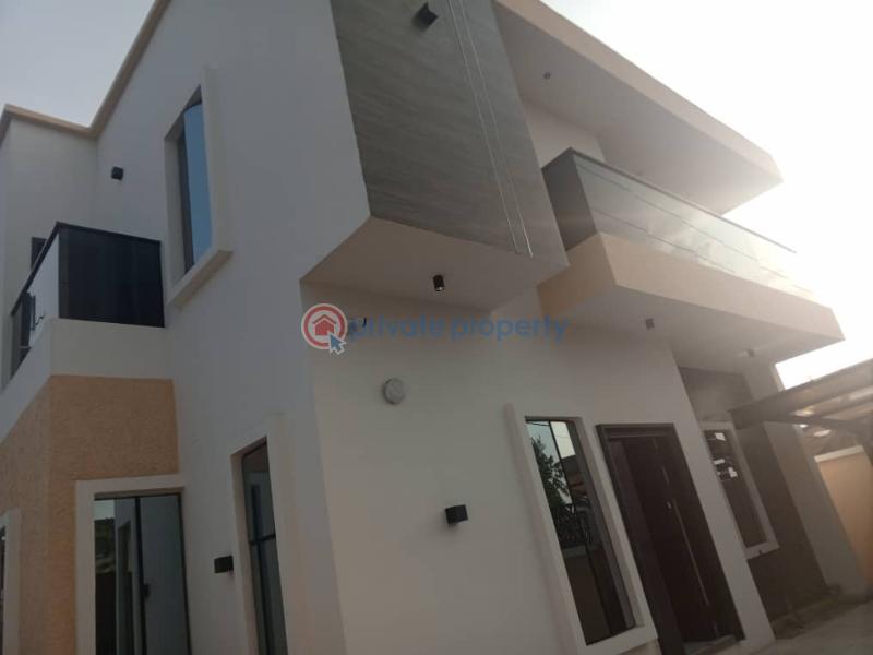 4 bedroom Detached Duplex For Sale Off College Road, Ogba Ogba Lagos - 5