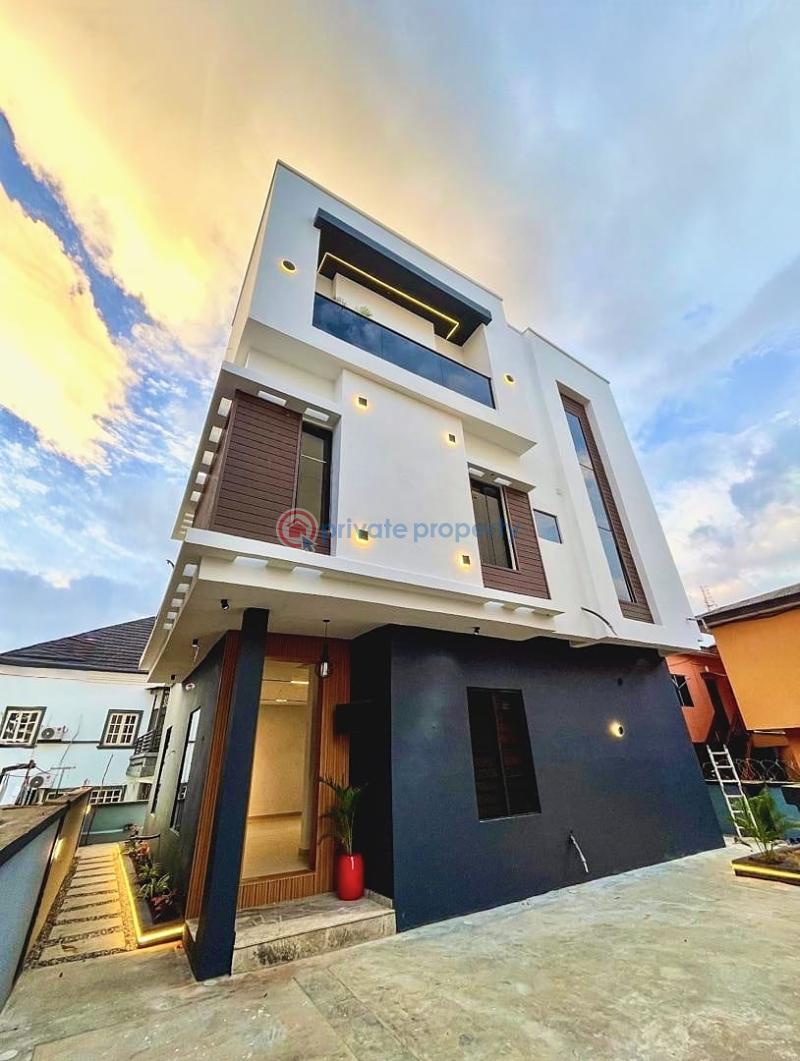5 bedroom Semi detached Duplex For Sale Mende Maryland Lagos - 0
