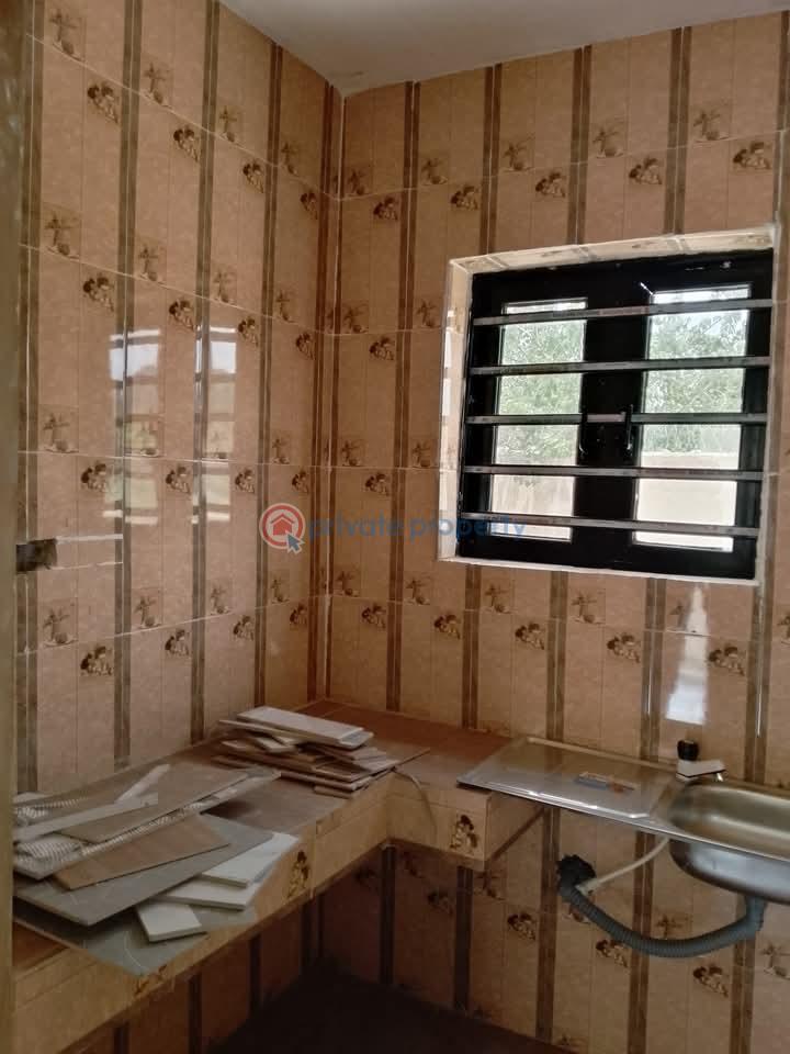 1 bedroom Mini Flat For Rent Pakuro Mowe Ogun area  - 5