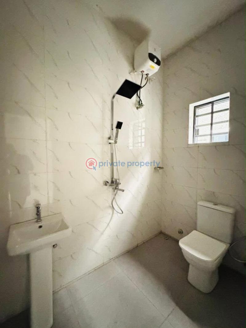4 bedroom Semi detached Duplex For Sale Yaba Lagos - 6