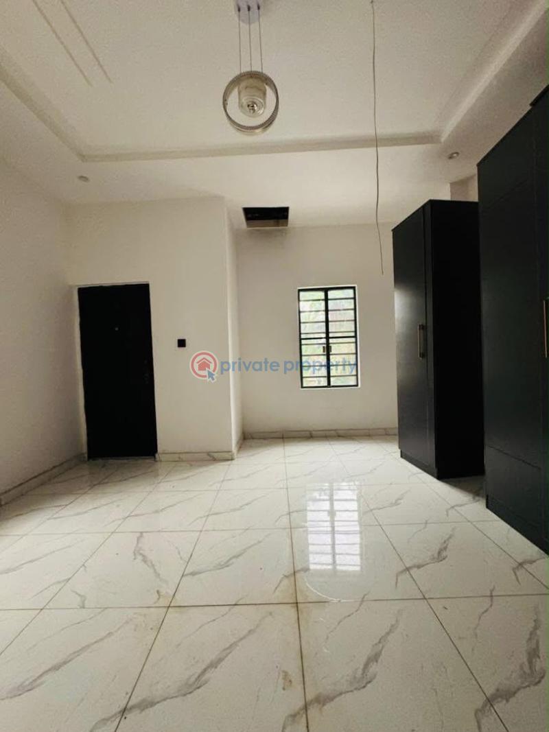 4 bedroom Semi detached Duplex For Sale Yaba Lagos - 4