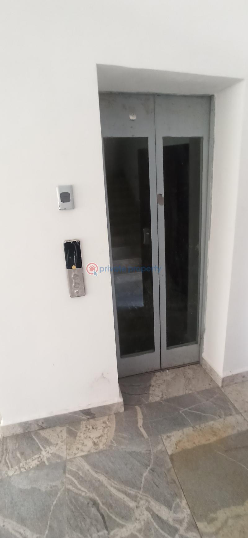 Mall/Complex/Plaza For Sale Wuse II Abuja Phase 1  - 10