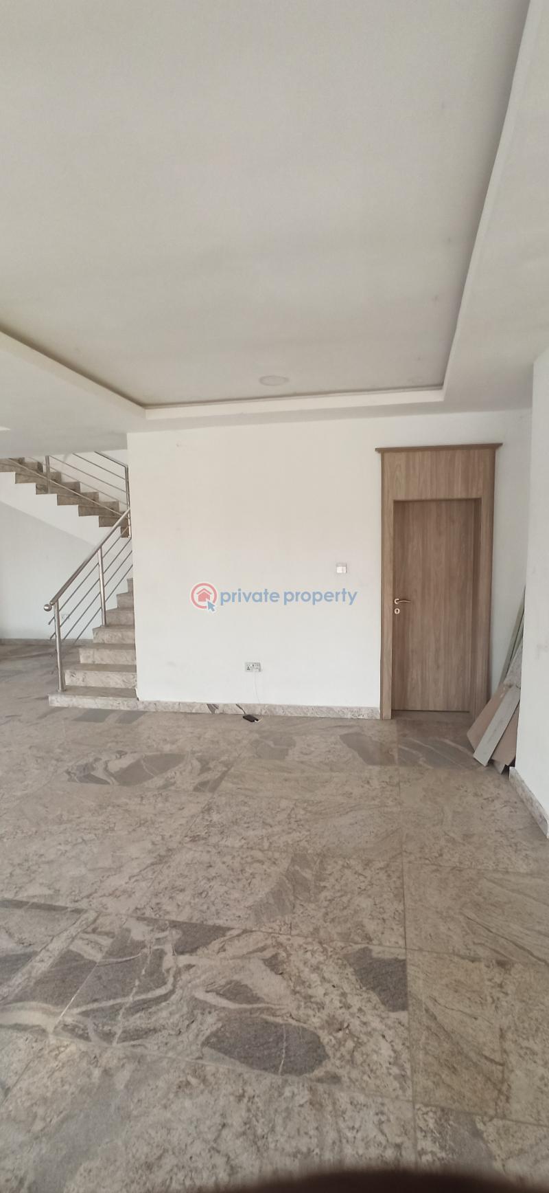 Mall/Complex/Plaza For Sale Wuse II Abuja Phase 1  - 1