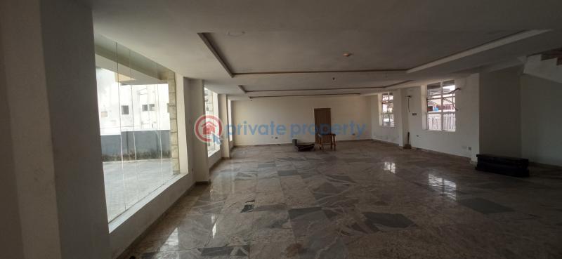 Mall/Complex/Plaza For Sale Wuse II Abuja Phase 1  - 4