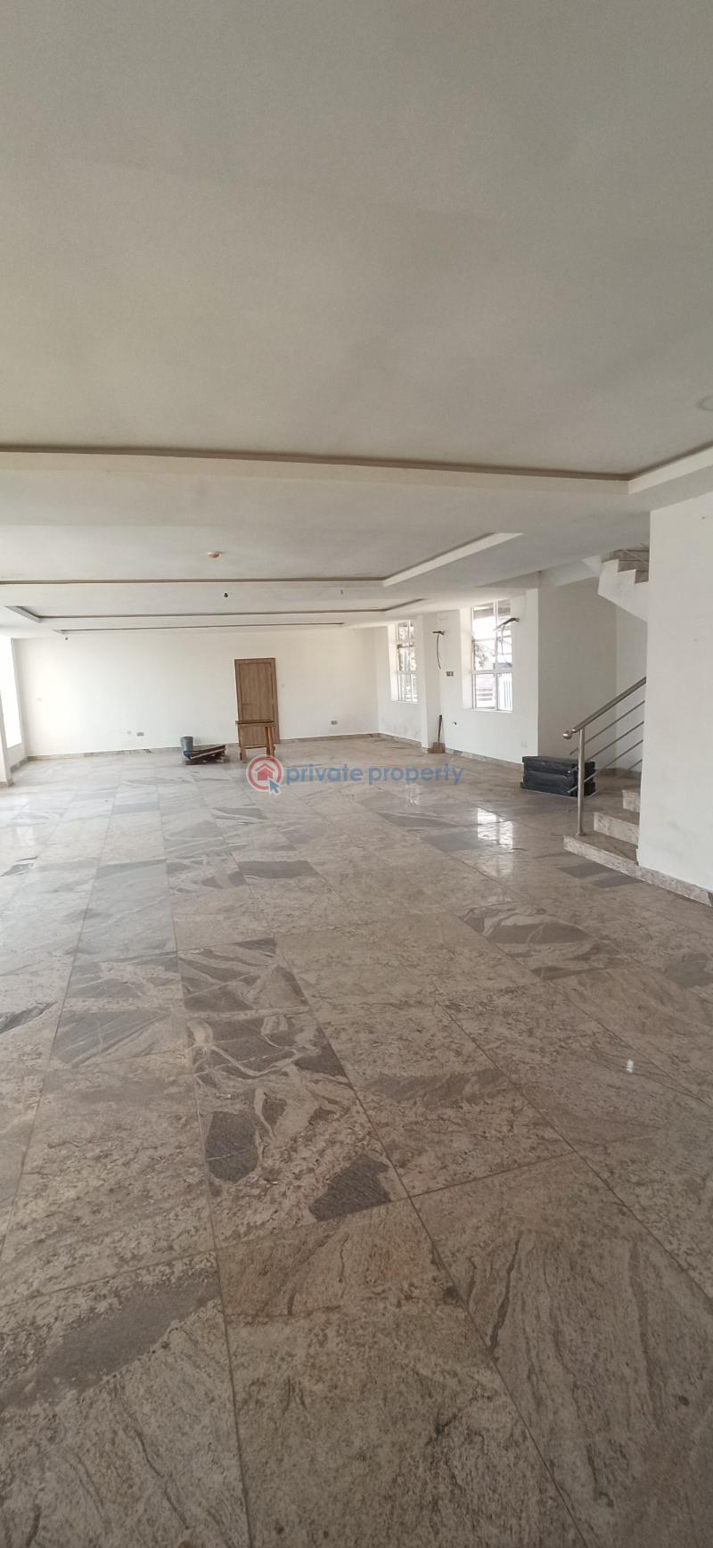 Mall/Complex/Plaza For Sale Wuse II Abuja Phase 1  - 0