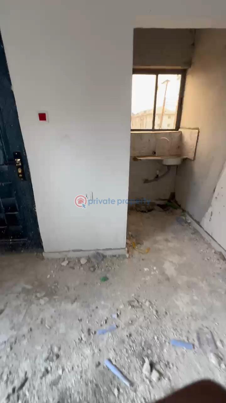 1 bedroom Self Contain For Rent Off Pedro Road, Shomolu Lagos Palmgroove Shomolu Lagos - 1