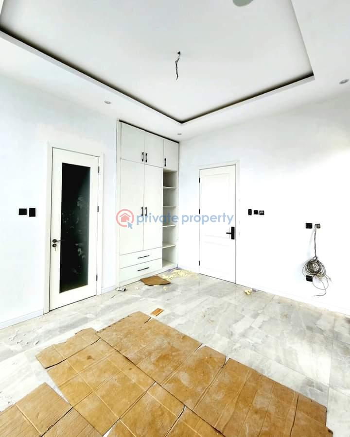 5 bedroom Semi detached Duplex For Sale Opebi Ikeja Lagos - 5