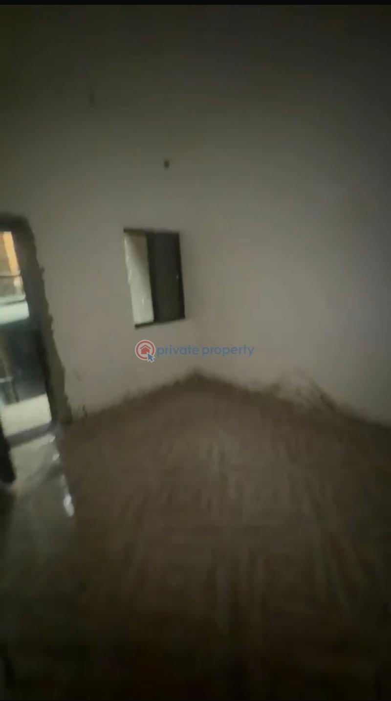 1 bedroom Mini Flat For Rent Off Ogunmokun Mushin Lagos - 1