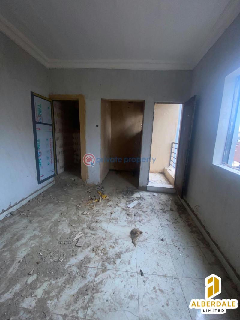 1 bedroom Self Contain For Sale Shomolu Lagos - 6