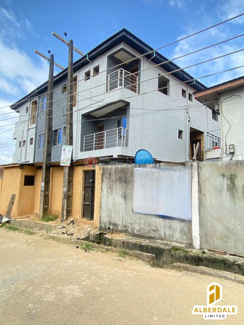 1 bedroom Self Contain For Sale Shomolu Lagos - 2
