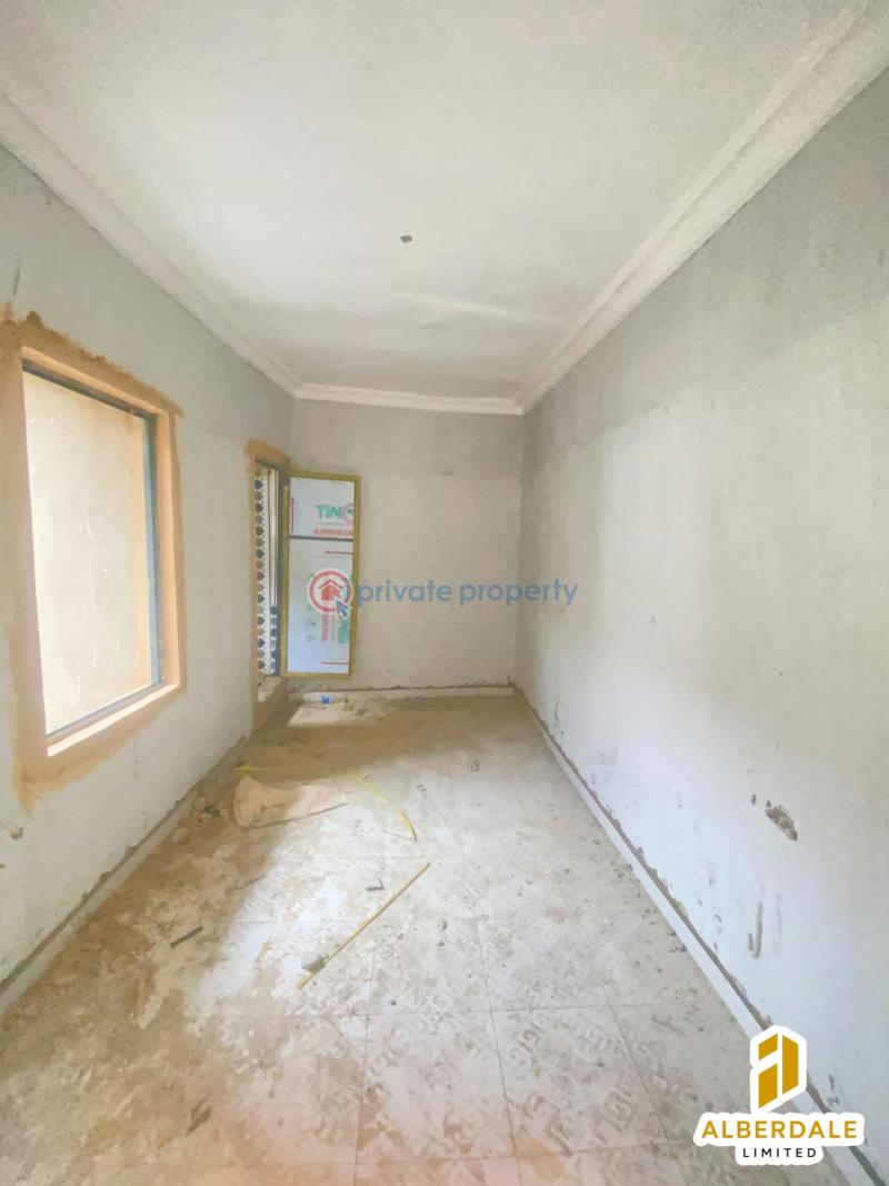 1 bedroom Self Contain For Sale Shomolu Lagos - 8
