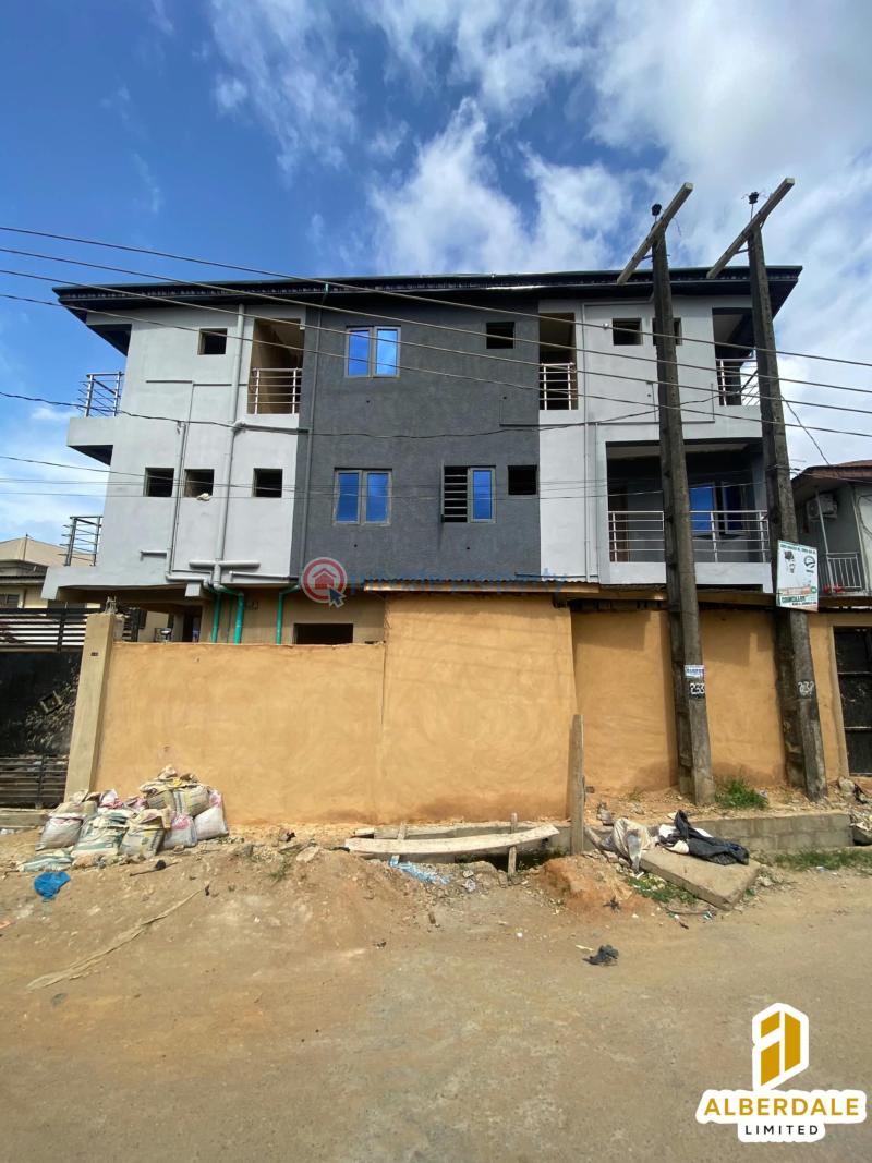 1 bedroom Self Contain For Sale Shomolu Lagos - 1