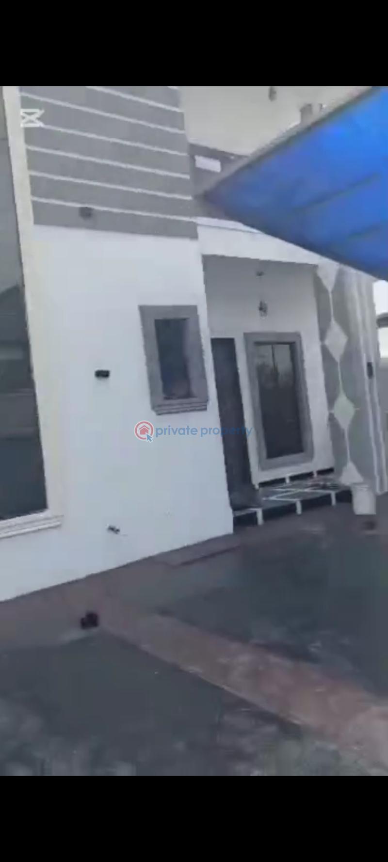 4 bedroom Detached Duplex For Sale Medina Estate Gbagada Medina Gbagada Lagos - 3