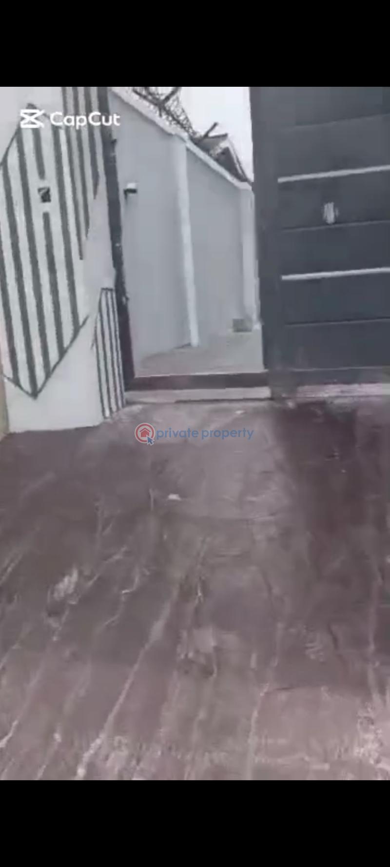 4 bedroom Detached Duplex For Sale Medina Estate Gbagada Medina Gbagada Lagos - 1