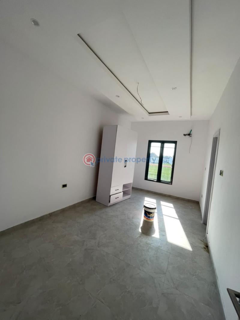 4 bedroom Terrace For Rent Secured Estate Osapa Lekki Lagos - 7