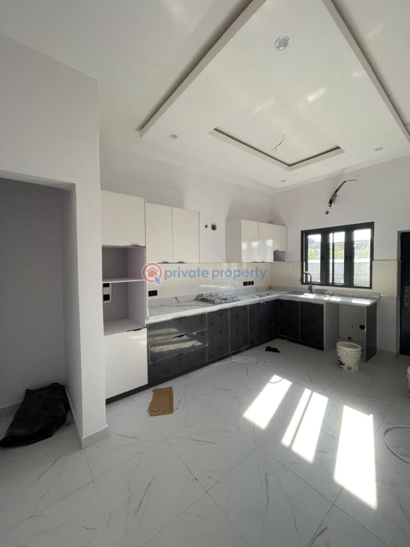 4 bedroom Terrace For Rent Secured Estate Osapa Lekki Lagos - 12