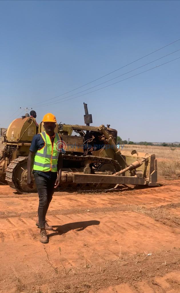 Residential Land For Sale Opp Doctors Quaters New Gra / By Molone Fm / El Kabir Estate Keffi Nassarawa - 4