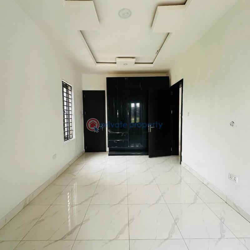 2 bedroom Block Of Flats For Sale Anthony Village Maryland Lagos - 0