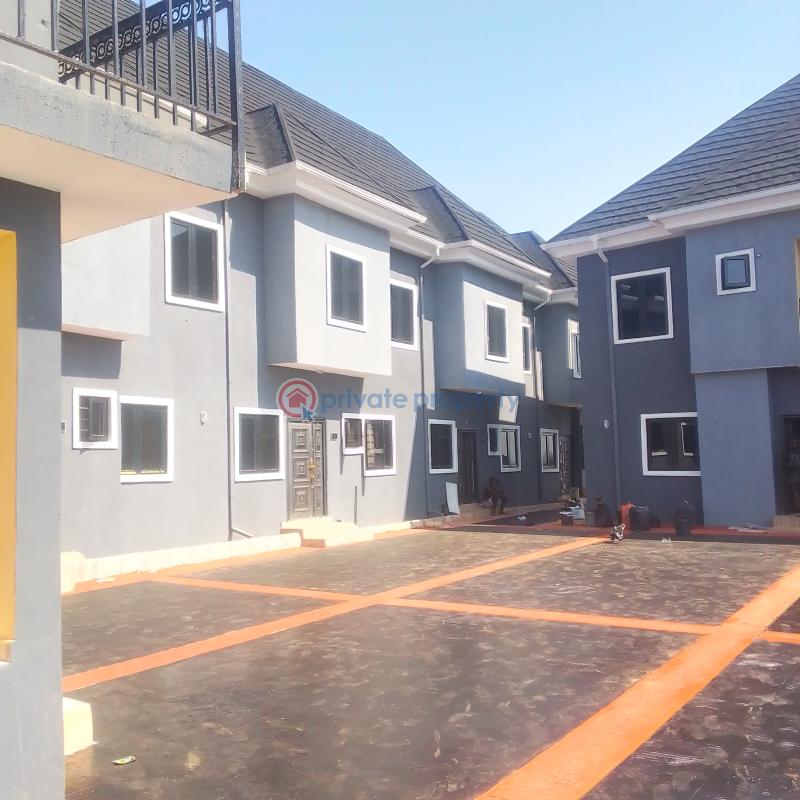 2 bedroom Mini Flat For Rent Midwifery Anioma , Okpanam Road Asaba Delta