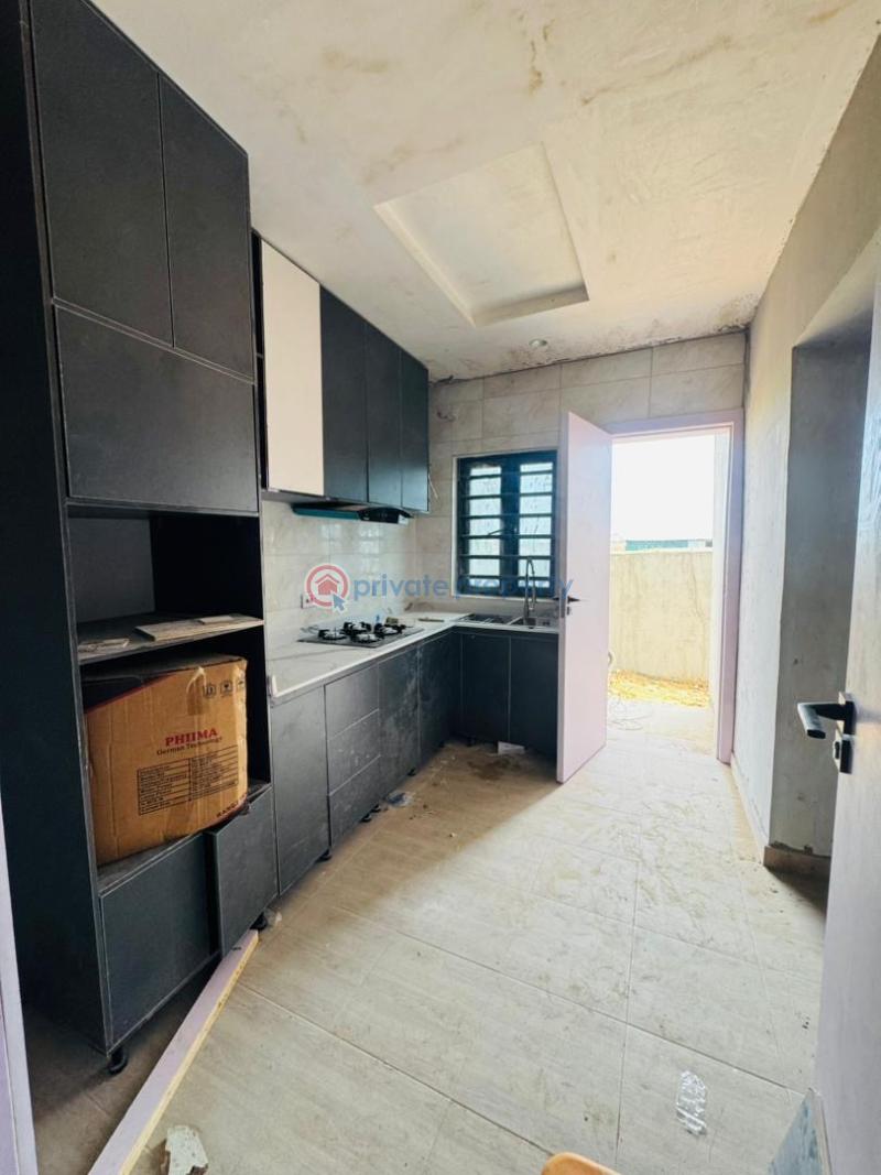 3 bedroom Block Of Flats For Sale Opebi Ikeja Lagos - 7