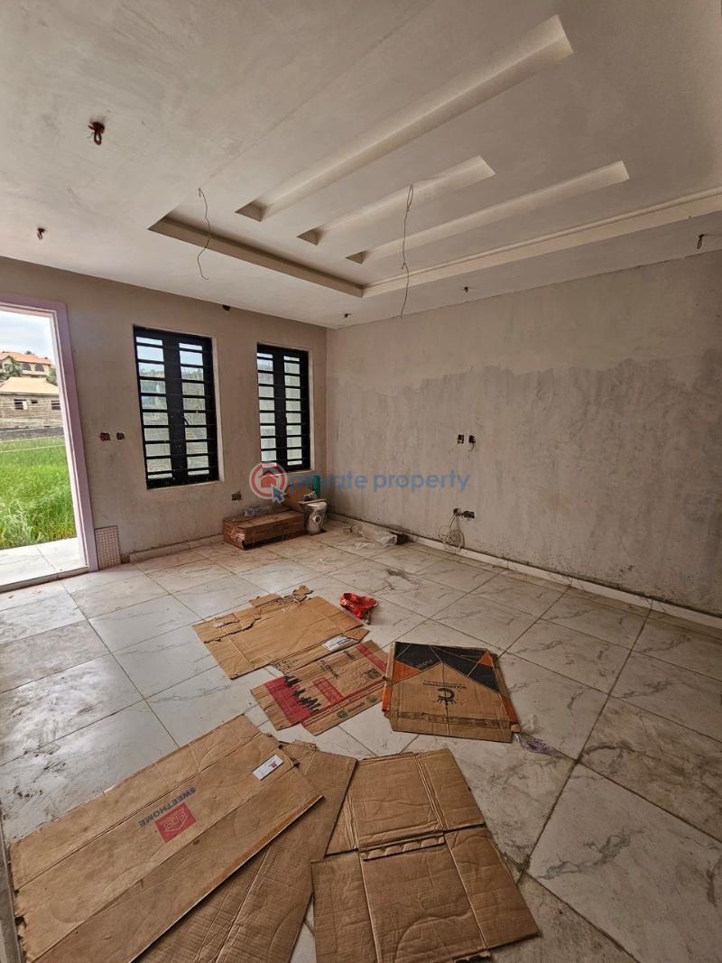 3 bedroom Block Of Flats For Sale Opebi Ikeja Lagos - 6