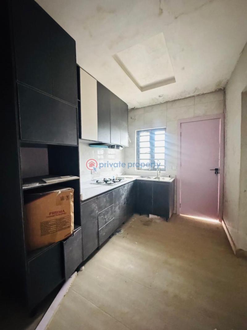 3 bedroom Block Of Flats For Sale Opebi Ikeja Lagos - 8