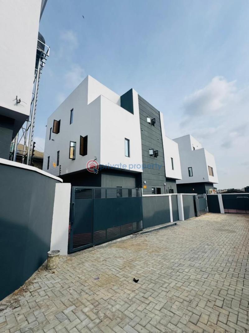 4 bedroom Semi detached Duplex For Sale Magodo GRA Phase 1 Ojodu Lagos - 1