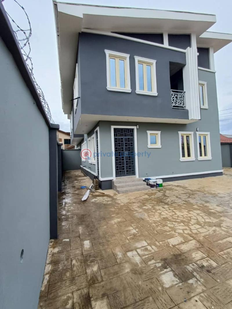 4 bedroom Semi detached Duplex For Sale Magodo GRA Phase 1 Ojodu Lagos - 1