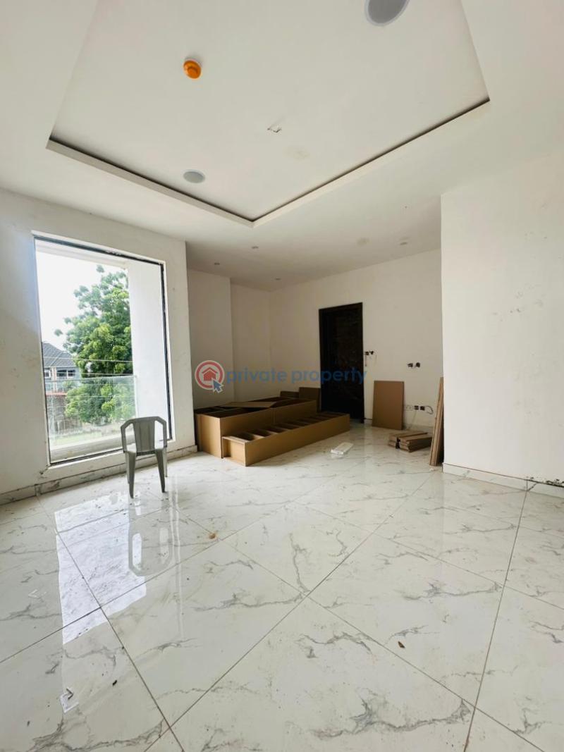 4 bedroom Semi detached Duplex For Sale Phase 1 Magodo Kosofe/Ikosi Lagos - 1
