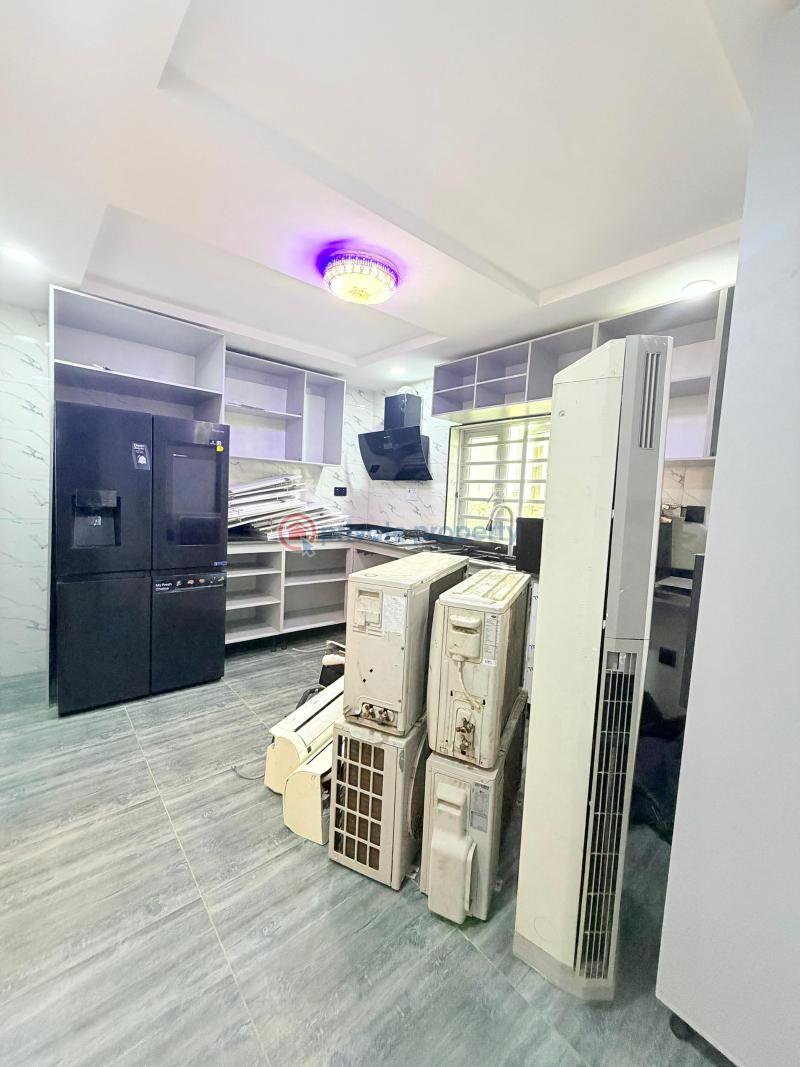 4 bedroom Detached Duplex For Sale Magodo GRA Phase 1 Ojodu Lagos - 1