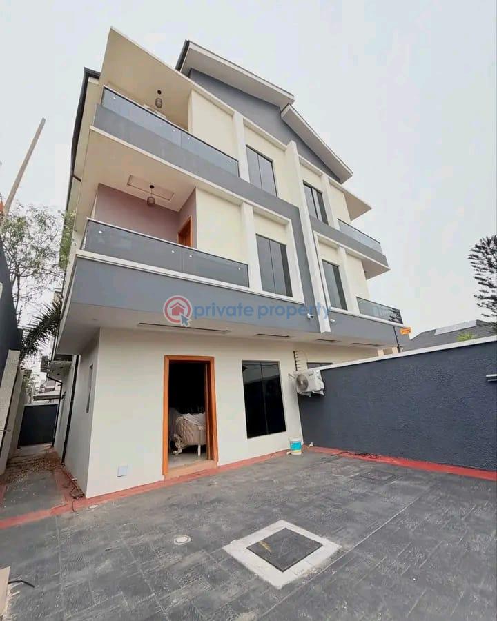 4 bedroom Semi detached Duplex For Sale Magodo GRA Phase 1 Ojodu Lagos - 0