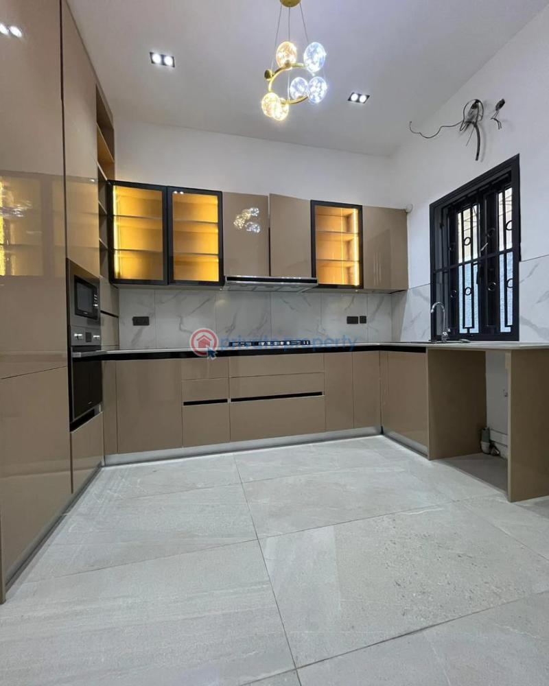 Newly & elegantly finished 4bedroom duplex - 3 4 bedroom Terraced Duplex For Sale Magodo Phase 2 Magodo GRA Phase 2 Kosofe/Ikosi Lagos - 3