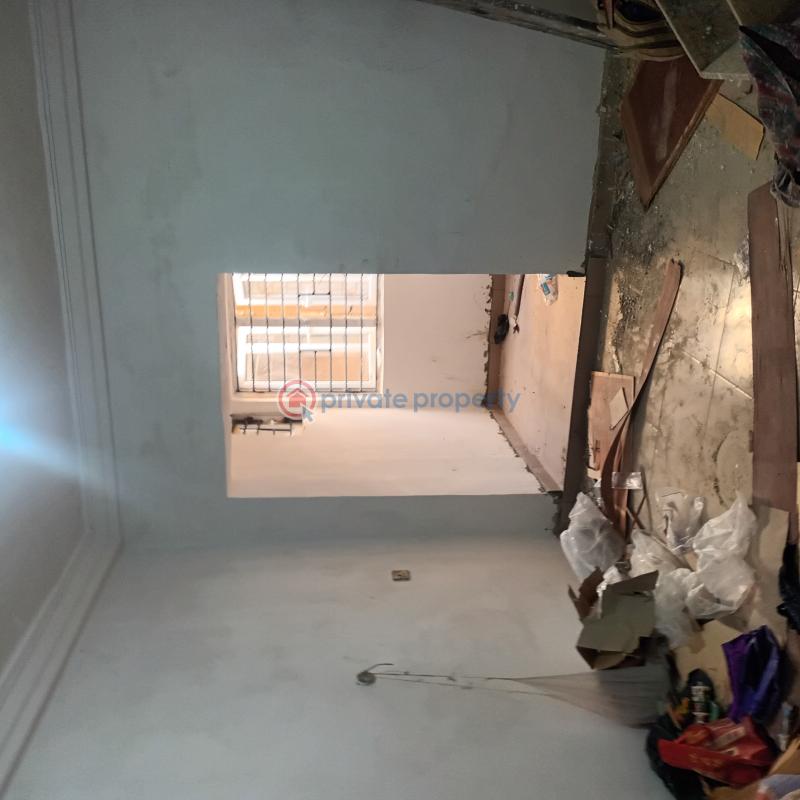 2 bedroom Block Of Flats For Rent Funsho Kinoshi Street Ago Palace Isolo Lagos - 4