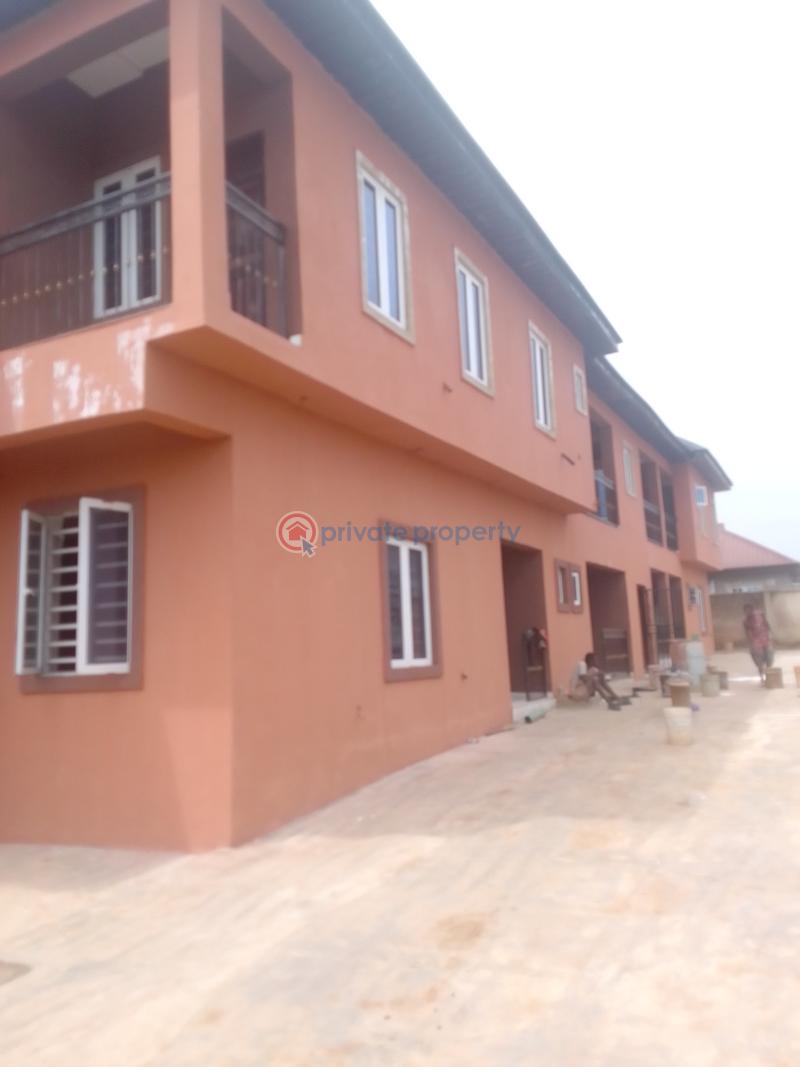 Newly and tastefully built 2 bedroom flat - 1 2 bedroom Block Of Flats For Rent Golden Estate Obafemi Owode Ogun - 1