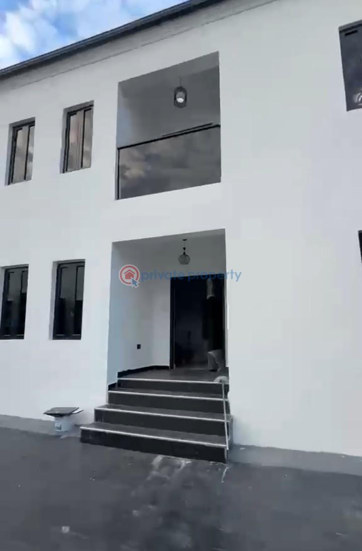 10 bedroom Flat & Apartment For Sale Gbagada Lagos - 2