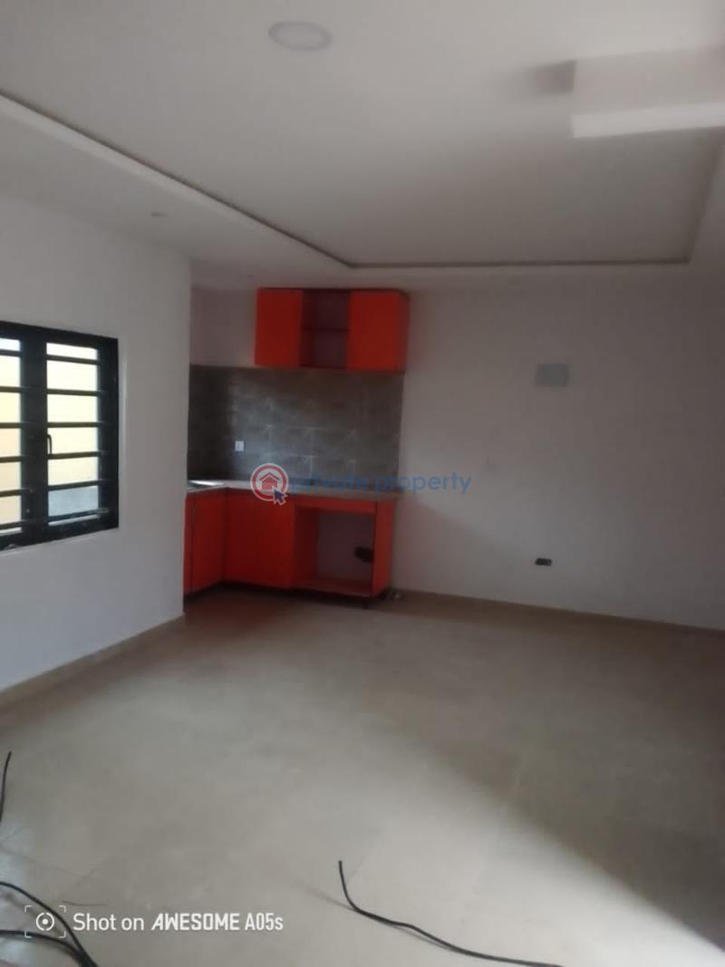 House For Rent Behind Isopako Bodija Oja. Bodija Ibadan Oyo - 2