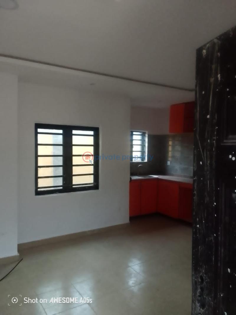 House For Rent Behind Isopako Bodija Oja. Bodija Ibadan Oyo - 1