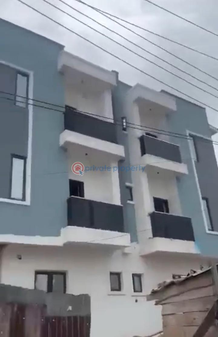 5 bedroom Terrace For Sale Gbagada Lagos - 0