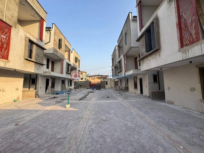 4 bedroom Detached Duplex For Sale Behind Dideolu Estate Ogba Lagos - 11