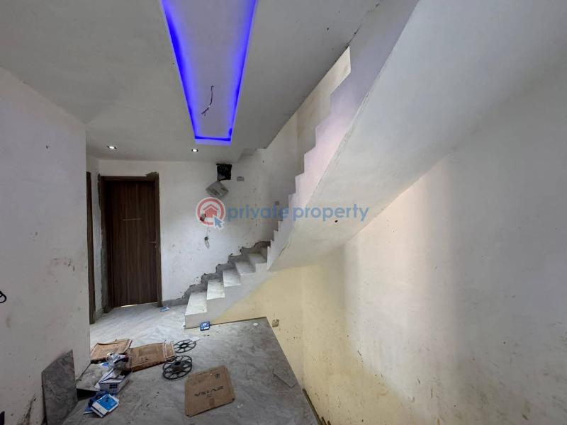 4 bedroom Detached Duplex For Sale Behind Dideolu Estate Ogba Lagos - 3