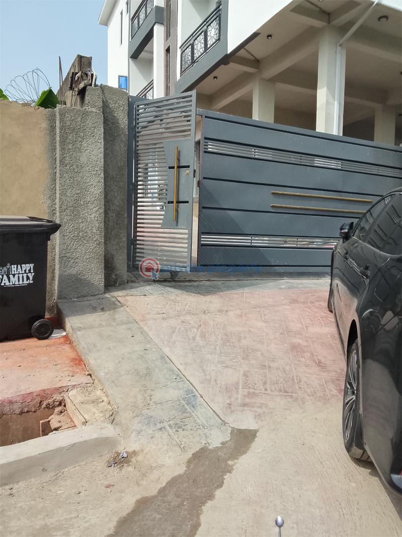 3 bedroom Block Of Flats For Rent Magboro Bus Stop Obafemi Owode Ogun - 9