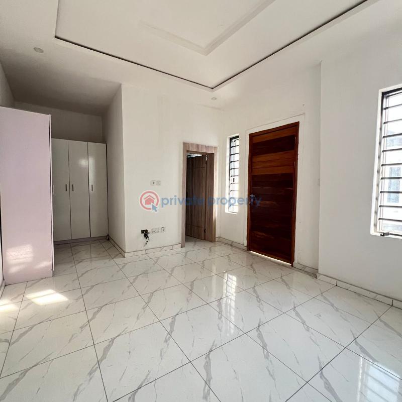 4 bedroom Semi detached Duplex For Sale Ikota Villa Ikota Lekki Lagos - 3