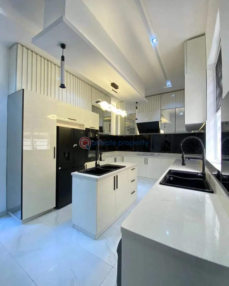 5 bedroom Duplex For Sale Ologolo Lekki Lagos - 1