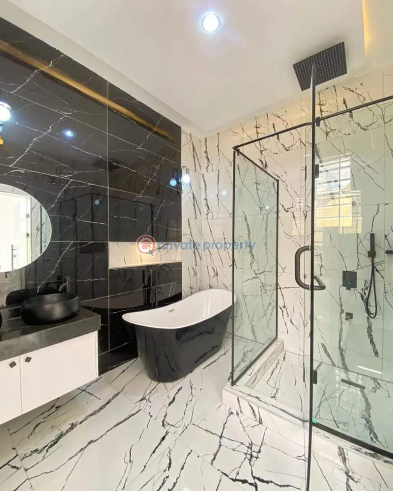 5 bedroom Duplex For Sale Ologolo Lekki Lagos - 4