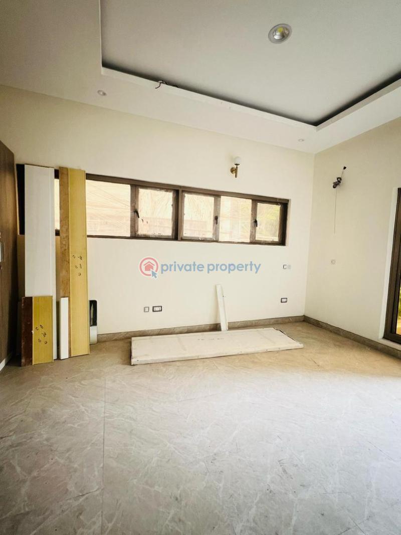 5 bedroom Semi detached Duplex For Sale Banana Island Ikoyi Lagos - 1