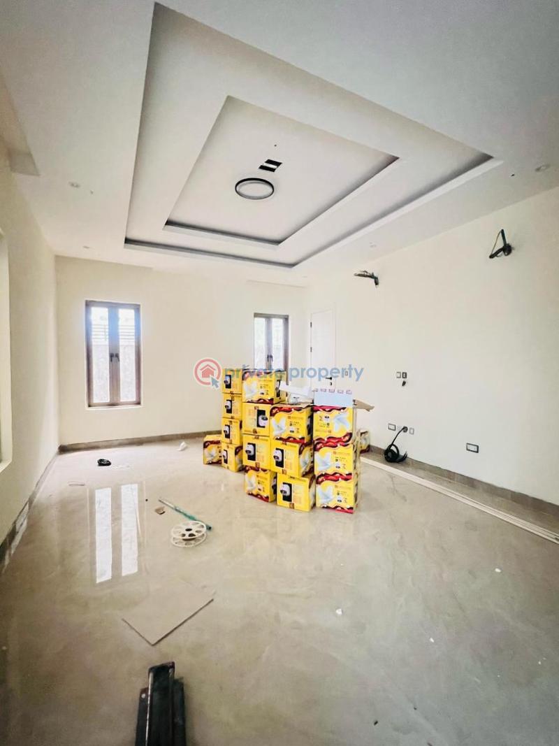 5 bedroom Semi detached Duplex For Sale Banana Island Ikoyi Lagos - 3