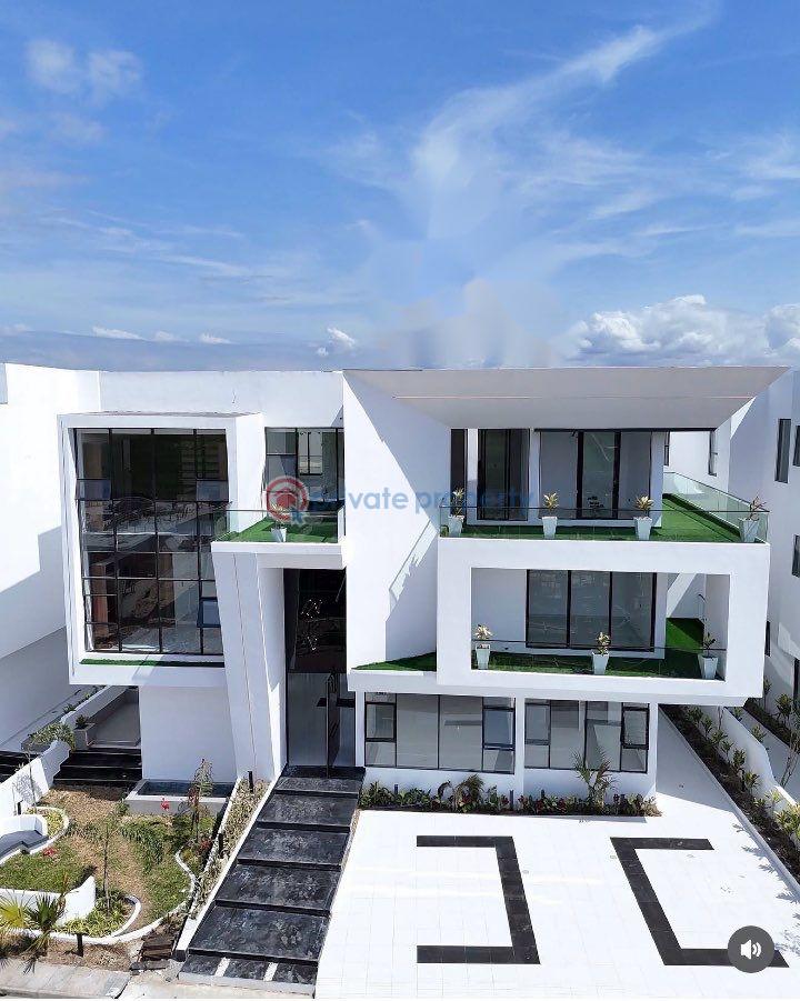 5 bedroom Detached Duplex For Sale Osapa London Lekki Lagos - 12